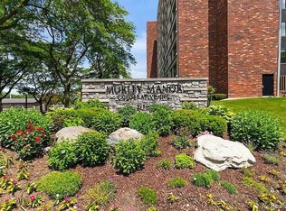 21800 Morley Ave APT 716, Dearborn, MI 48124