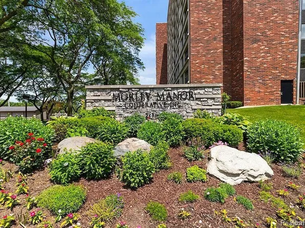 21800 Morley Ave APT 716, Dearborn, MI 48124