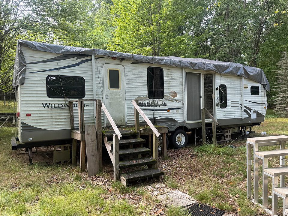 1st image of 2122 N Mieras Rd