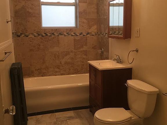 4th image of 164 S Harrison St APT 5C