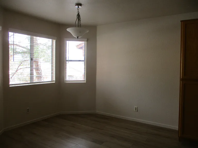 932 Mesquite Springs Dr #201 — Photo 4