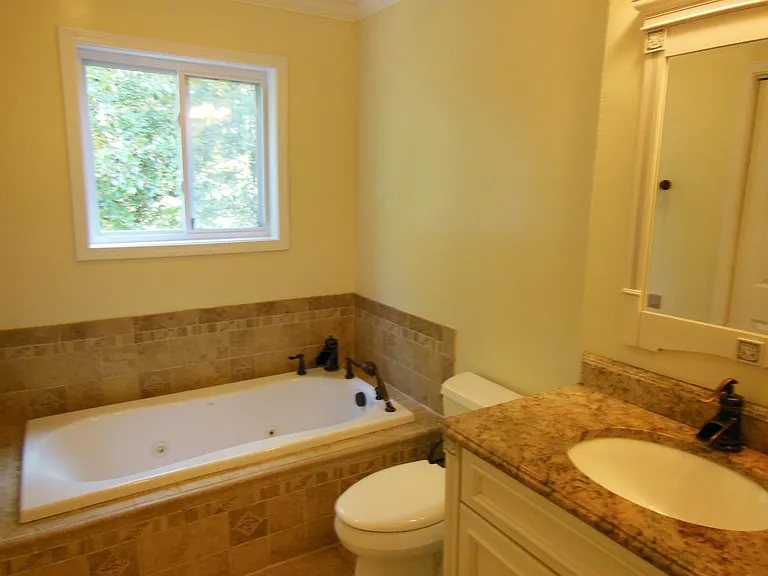 2583 Parker Trl — Photo 12