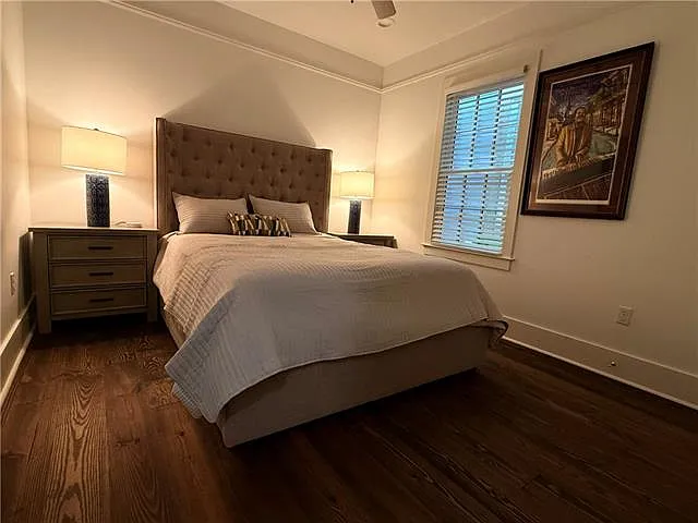 3421 Burgundy St — Photo 9