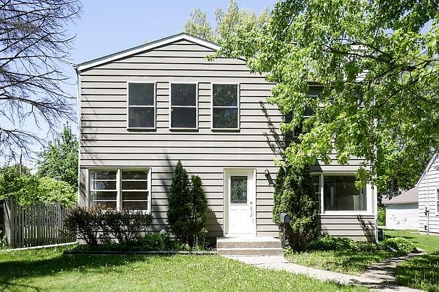1st image of 3528 Louise St