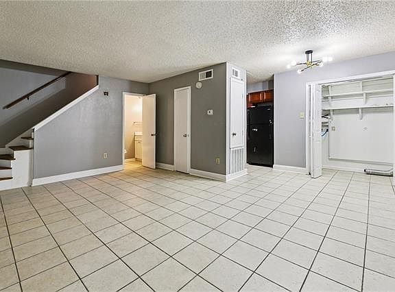2nd image of 241 Helen St #2B