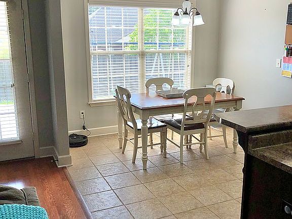 4th image of 13650 Old Ivey Dr