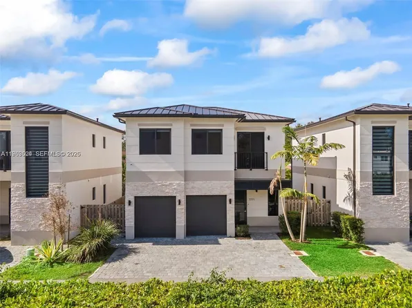 7771 SW 99th St, Miami, FL 33156