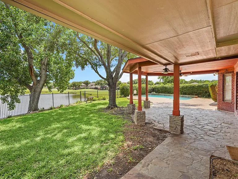 24543 Pelican Hill Dr — Photo 23