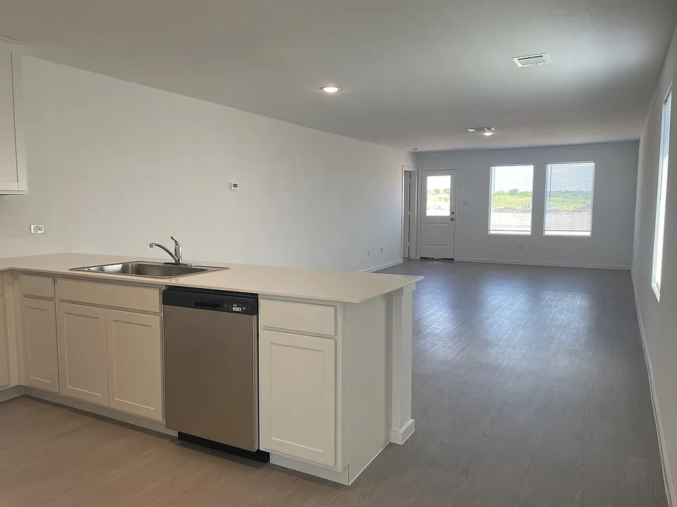337 Rockies Rd