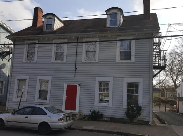 124 Garden St APT 3, Mount Holly, NJ 08060