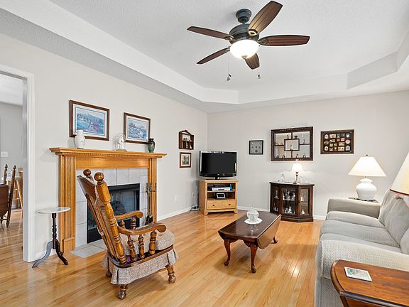 5th image of 477 Kristie Michelle Ln