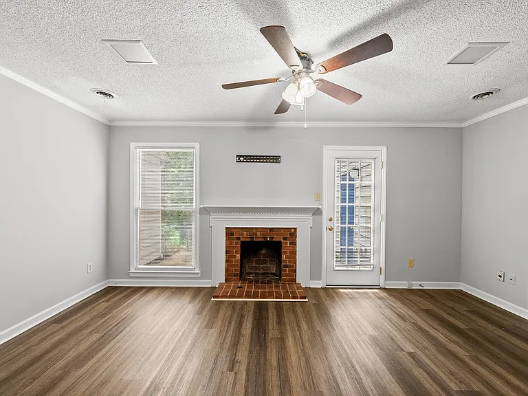 4608 Jacqueline Ln — Photo 17