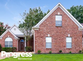 9279 Loganberry Ln, Cordova, TN 38016