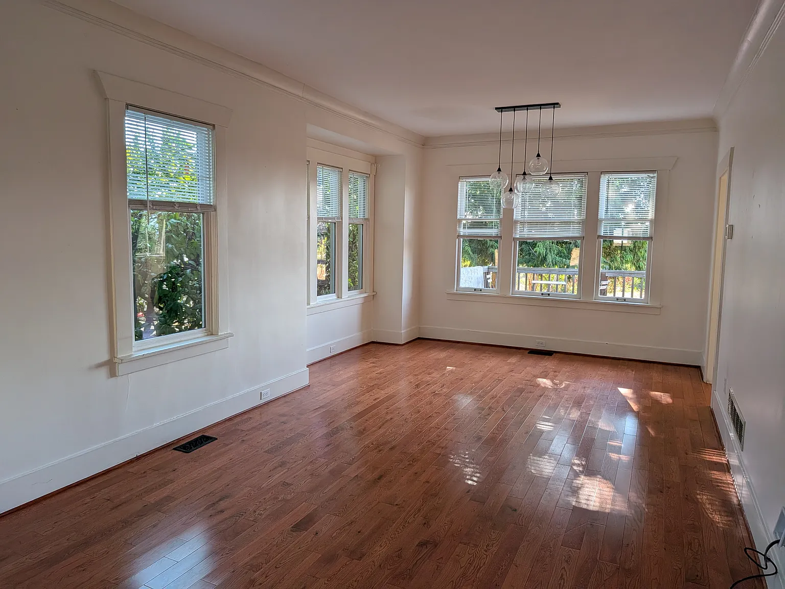 4 bed, 1580 sqft, $3,600 — Photo 4