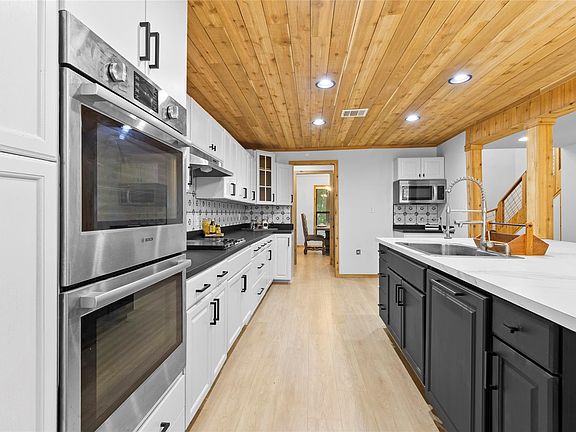 3rd image of 553 County Road 370