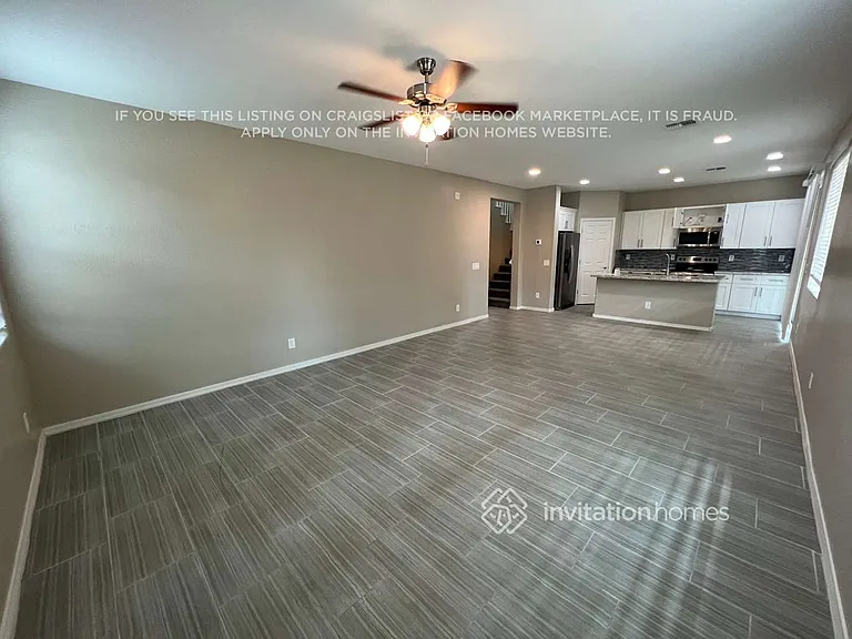 9851 E Acceleration Dr — Photo 2