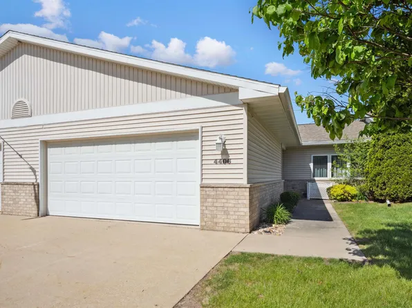 4406 Reflection Ln, Waterloo, IA 50701