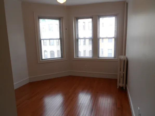 52 Edgerly Rd #10, Boston, MA 02115