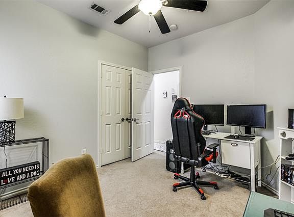 4th image of 7826 Corona Ct