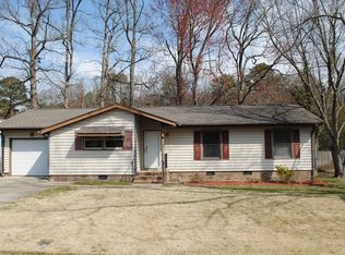 3911 Grovewood Rd, Hopewell, VA 23860