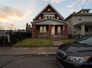 1978 Burr St, Toledo, OH 43605