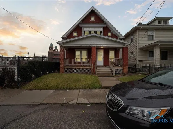 1978 Burr St, Toledo, OH 43605