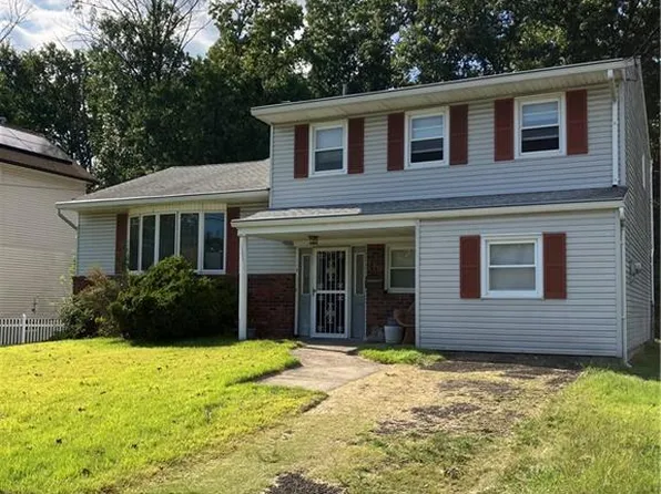 110 Murdock St, Fords, NJ 08863