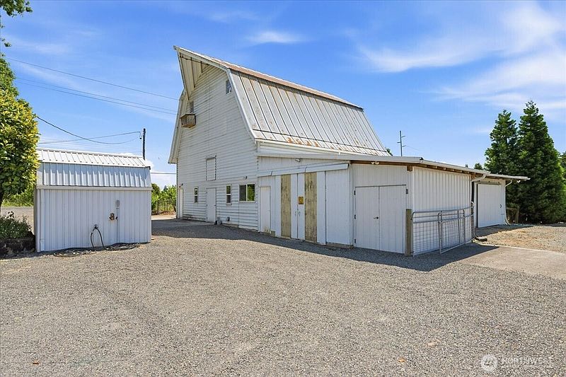 5th image of 22800 NW 31st Avenue