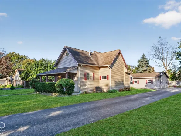 8404 Union Chapel Rd, Indianapolis, IN 46240