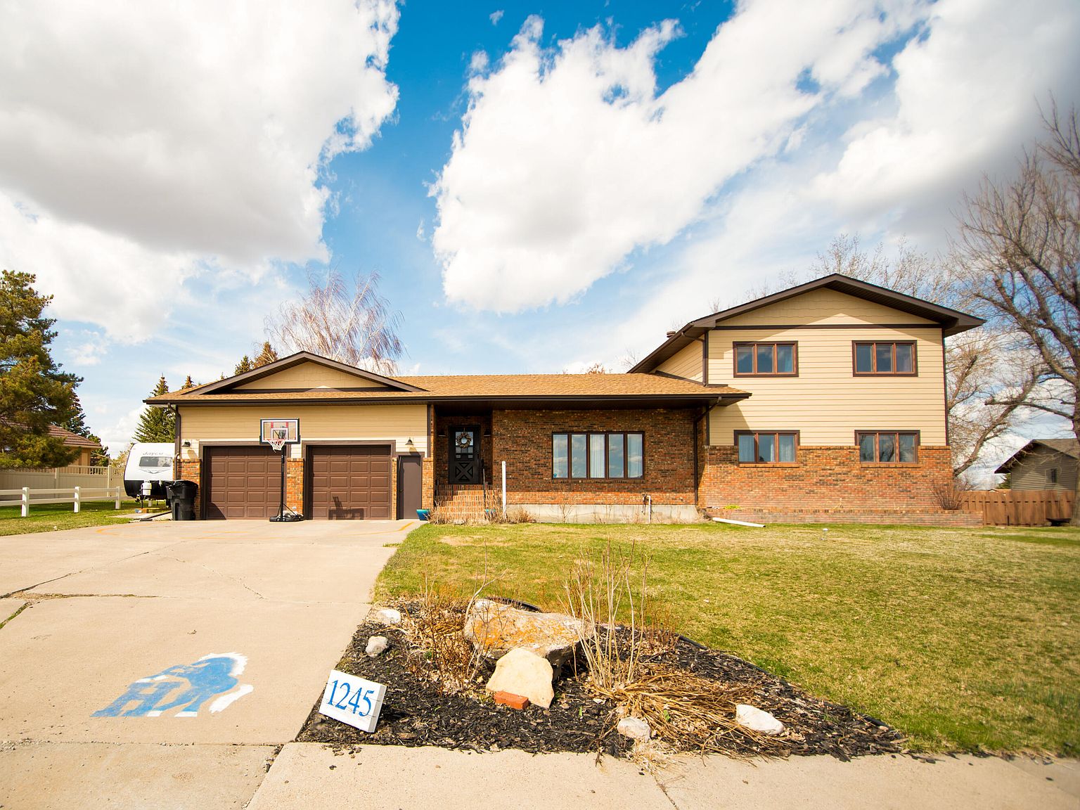 1245 Land Dr, Havre, MT 59501 MLS 23671 Zillow