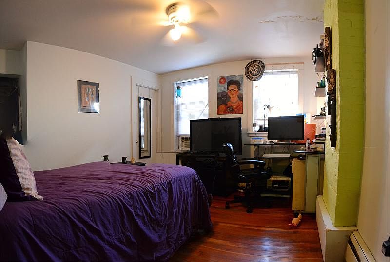 2nd image of 228 Sumner St APT 4