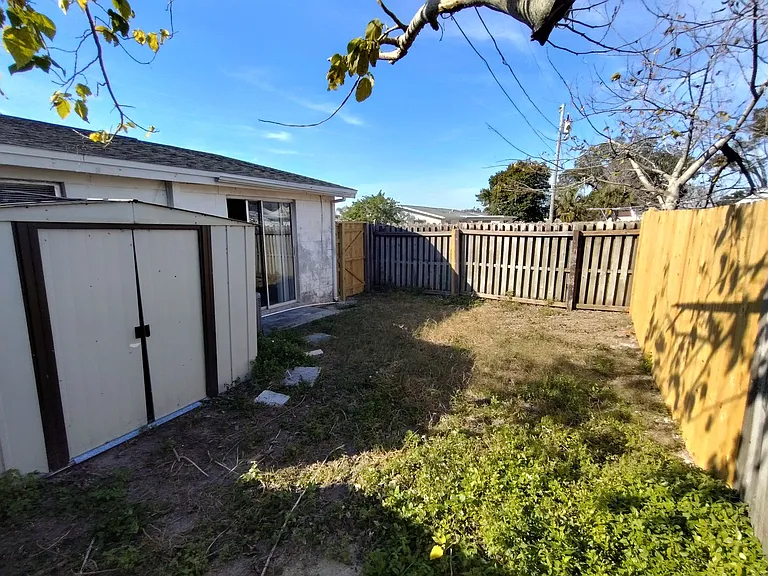 4136 Shoreline Dr — Photo 17