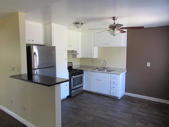 5th image of 8475 Buckland St APT A