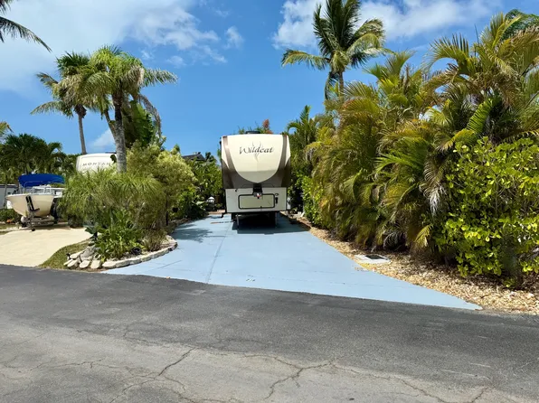 150 Smallwood Dr #278, Chokoloskee, FL 34138