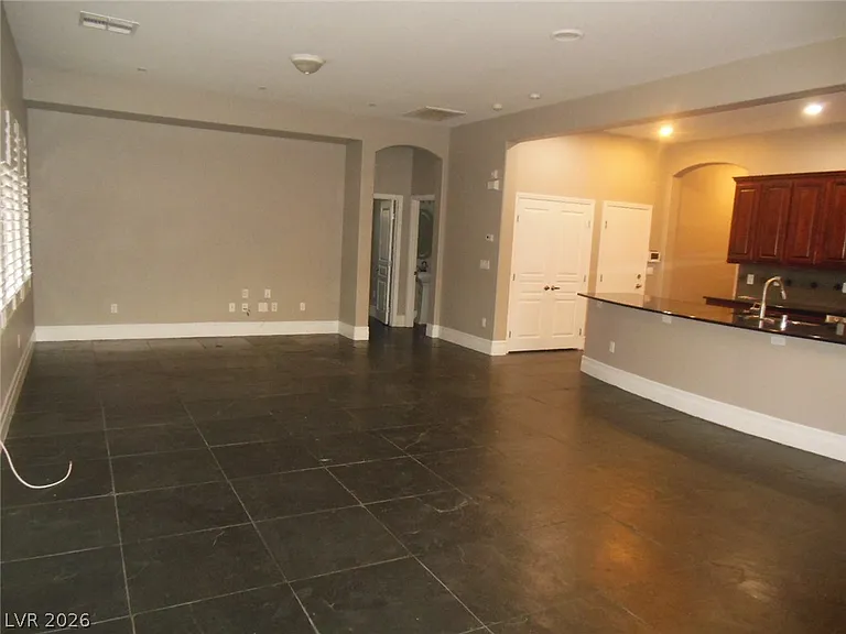 10390 Blue Ginger Dr — Photo 6