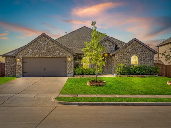 372 Chapel Hill Dr, Forney, TX 75126