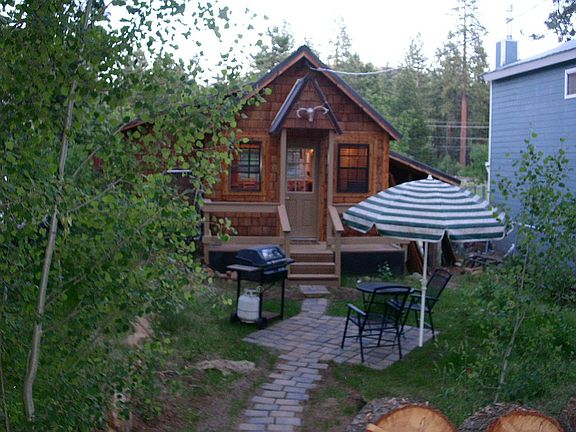 2nd image of 682 Midiron Ave