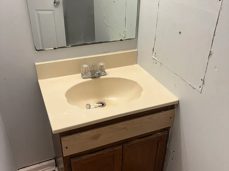 34 E Main St #1 — Photo 6