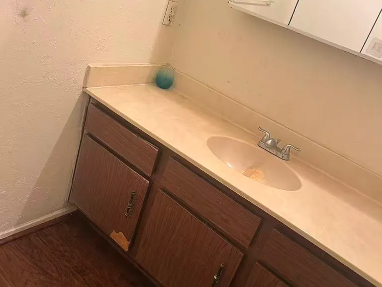 9009 Richmond Ave — Photo 17