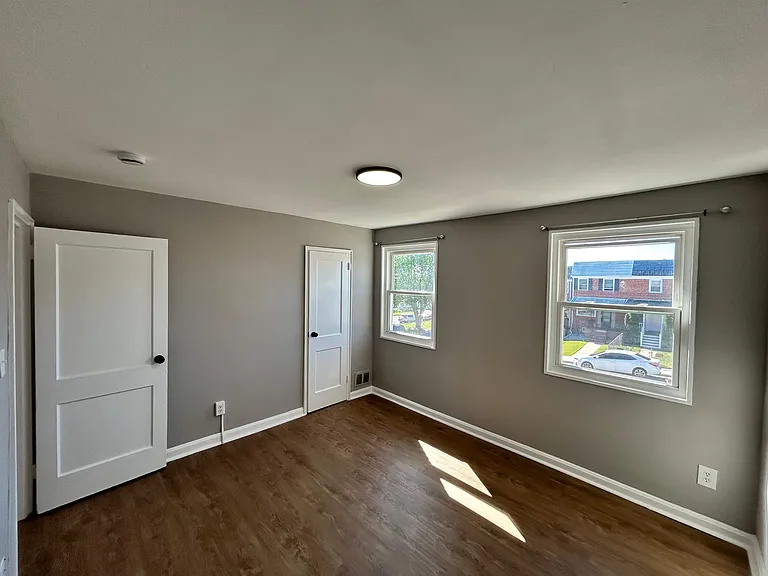7850 Eastdale Rd — Photo 38