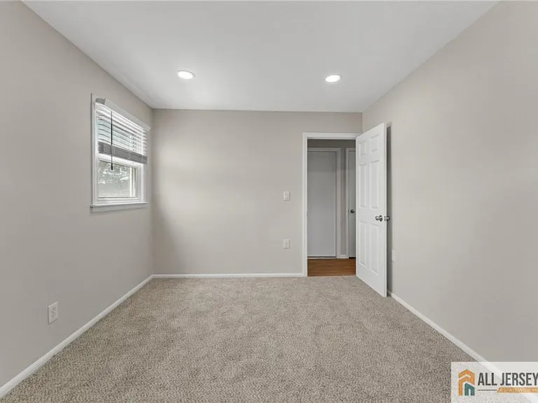 103 1st Ave #2 — Photo 17