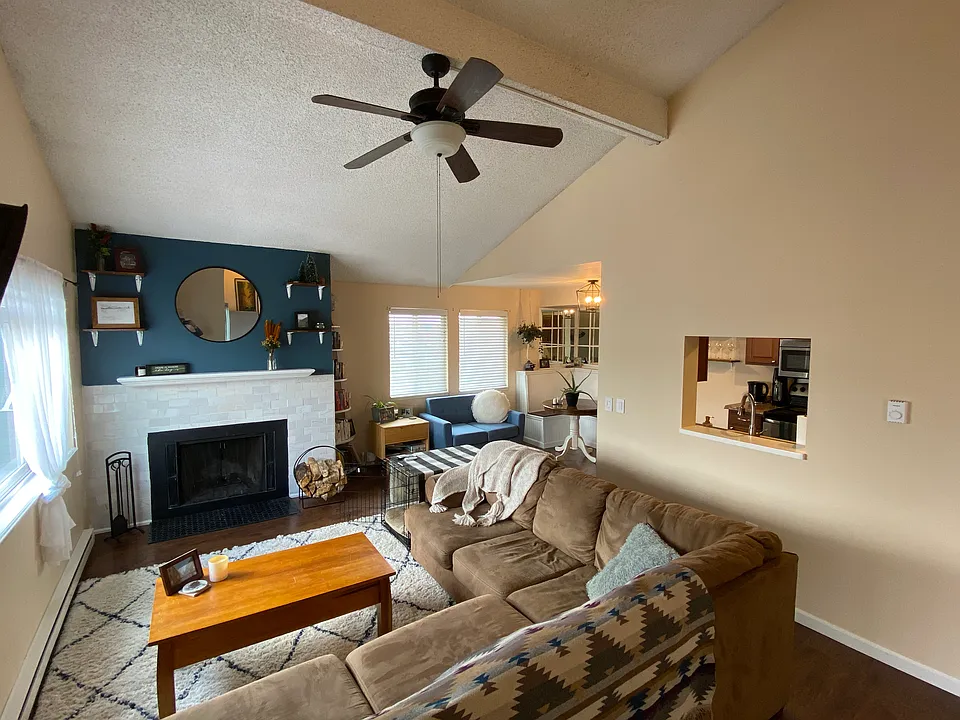 8100 W Quincy Ave #B10
