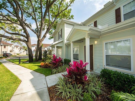 3rd image of 2900 Edenshire Way #106