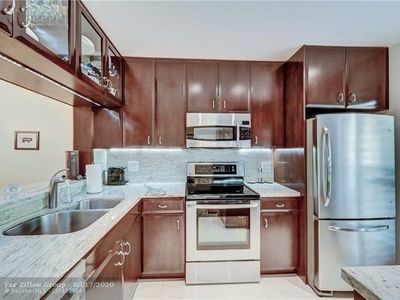 3084 S Oakland Forest Dr APT 1401, Oakland Park, FL, 33309