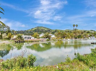 15 Summit Ave, San Rafael, CA 94901