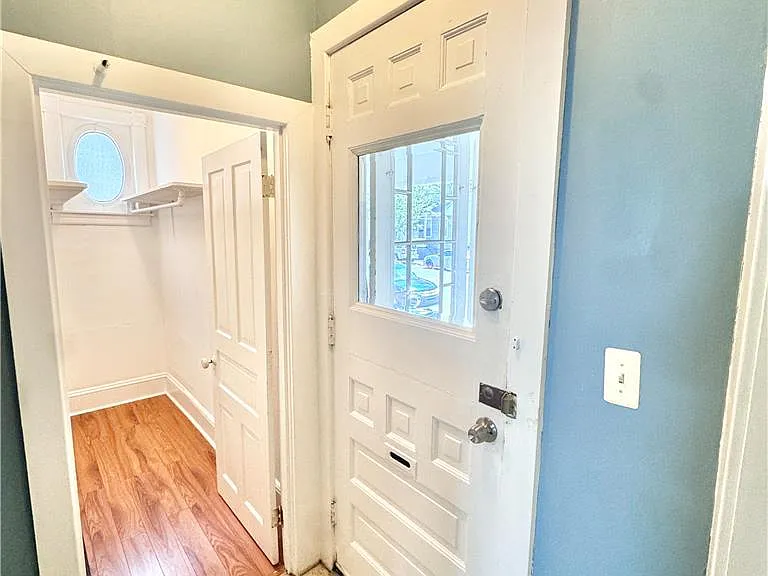 229 E Union Blvd #1 — Photo 3