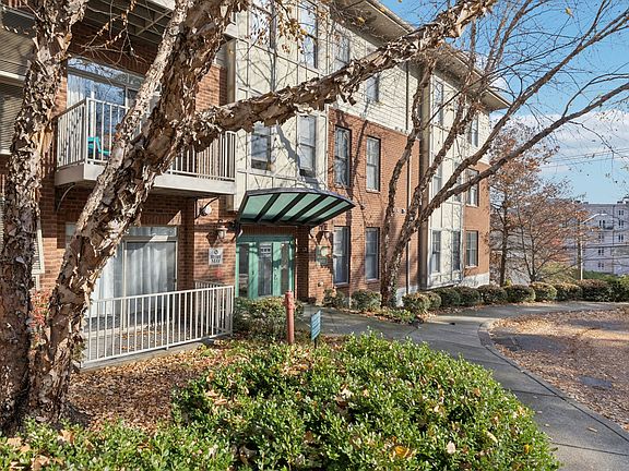 4th image of 3100 W End Cir APT 102
