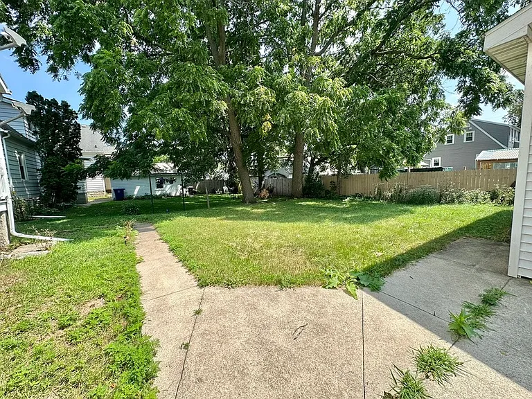 153A Brockway Ave — Photo 19