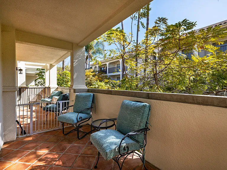 137 Por La Mar Cir — Photo 18