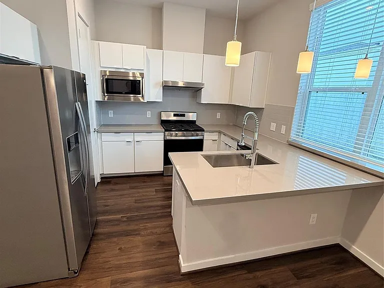 608 Thornton Rd #A — Photo 6